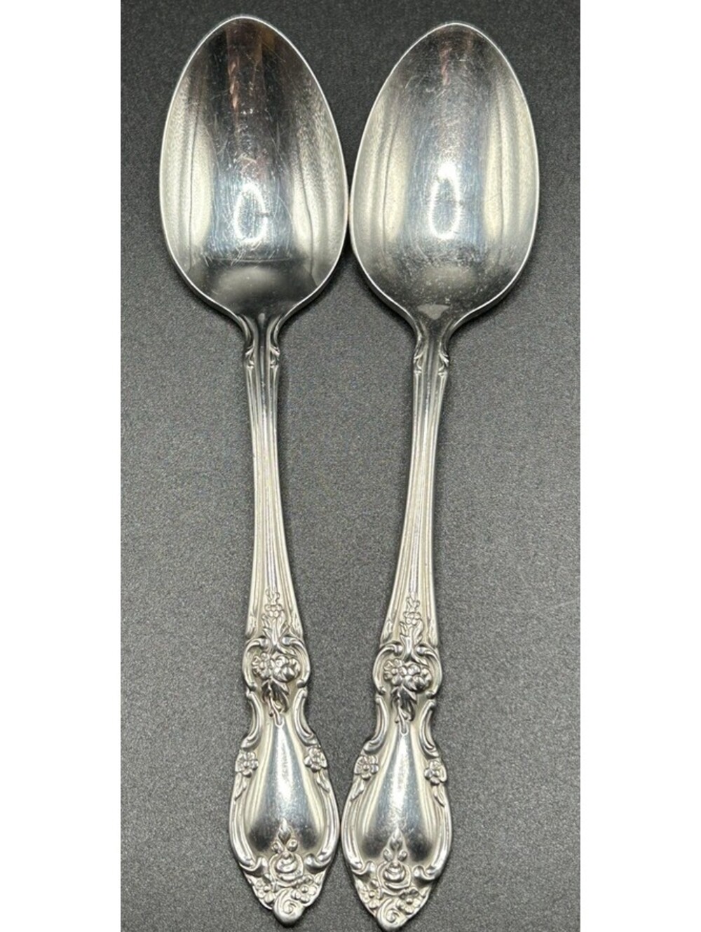 Vintage Pair Of Oneida Louisiana Silverplate Spoon Glossy Floral  1970’s